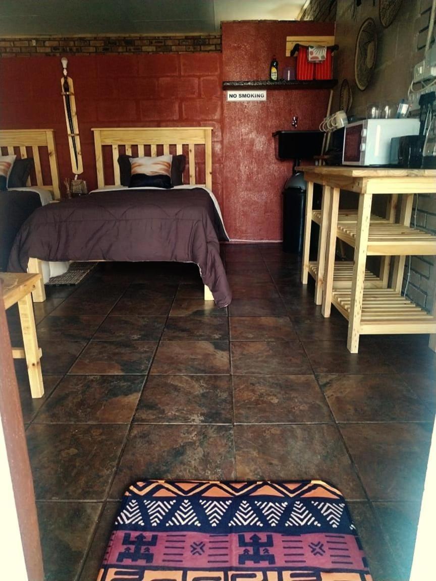 2K City Studios Not Self Catering Graskop Exterior photo