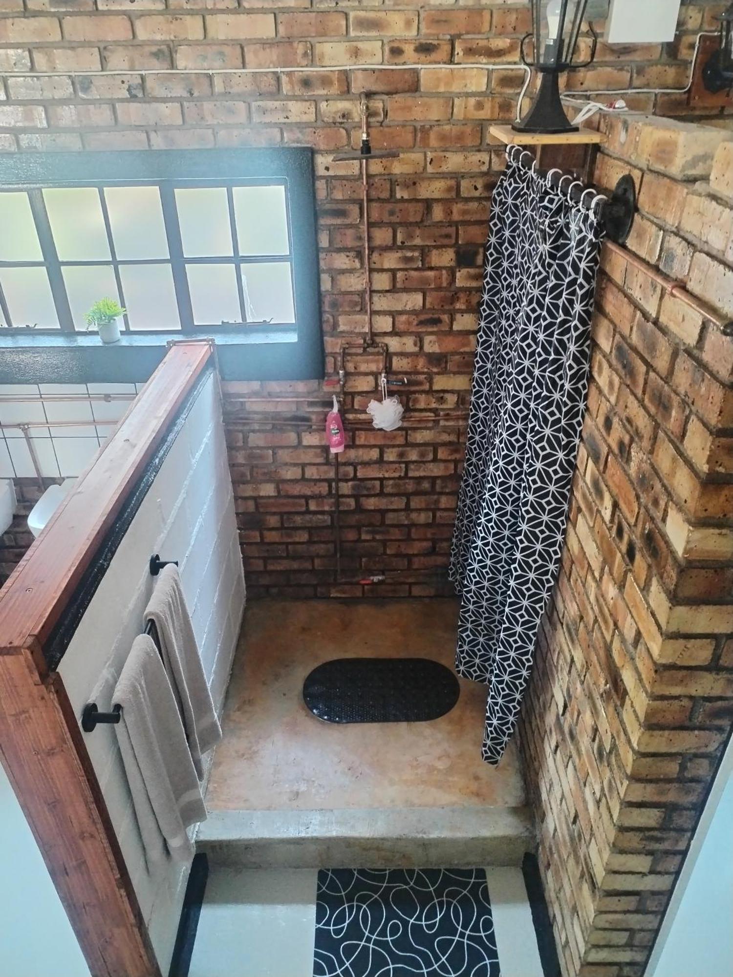 2K City Studios Not Self Catering Graskop Exterior photo