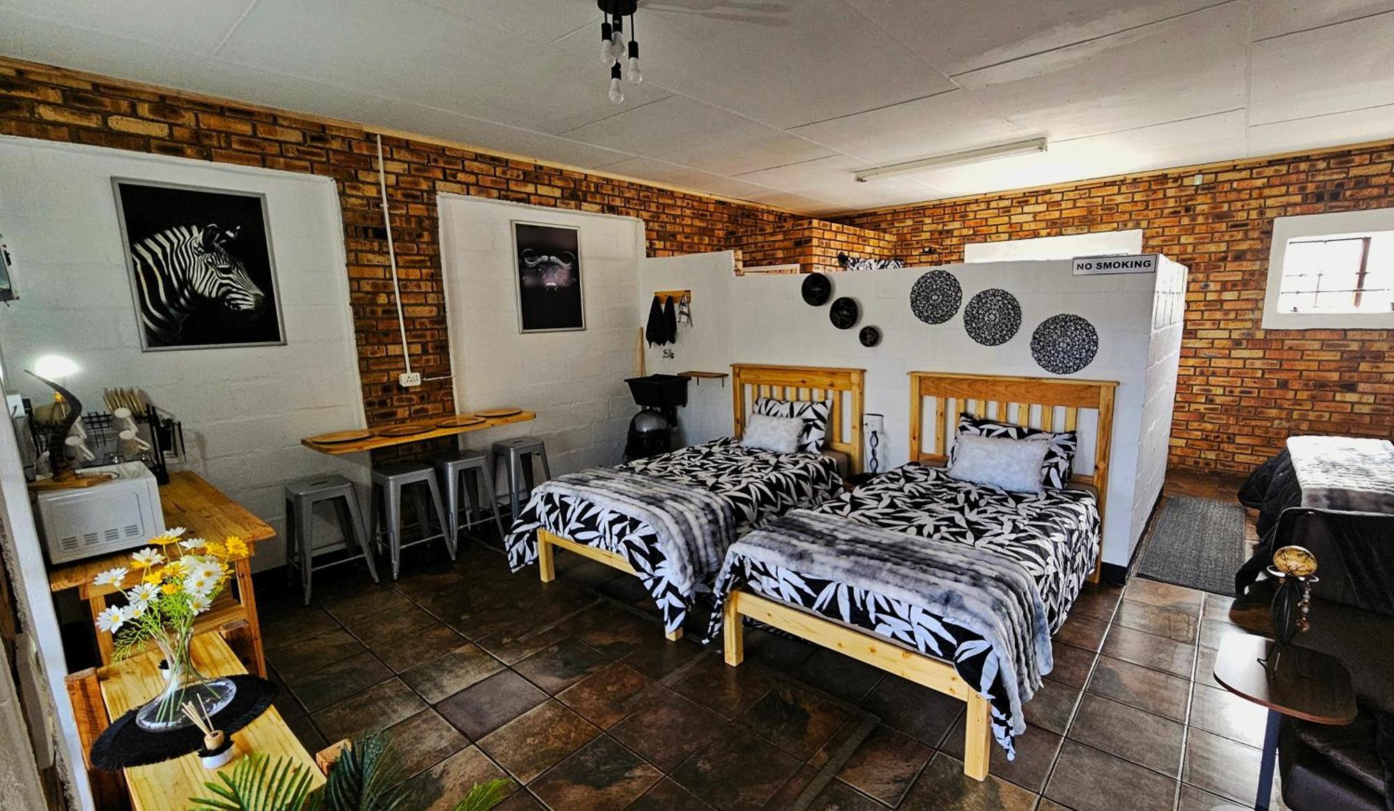 2K City Studios Not Self Catering Graskop Exterior photo